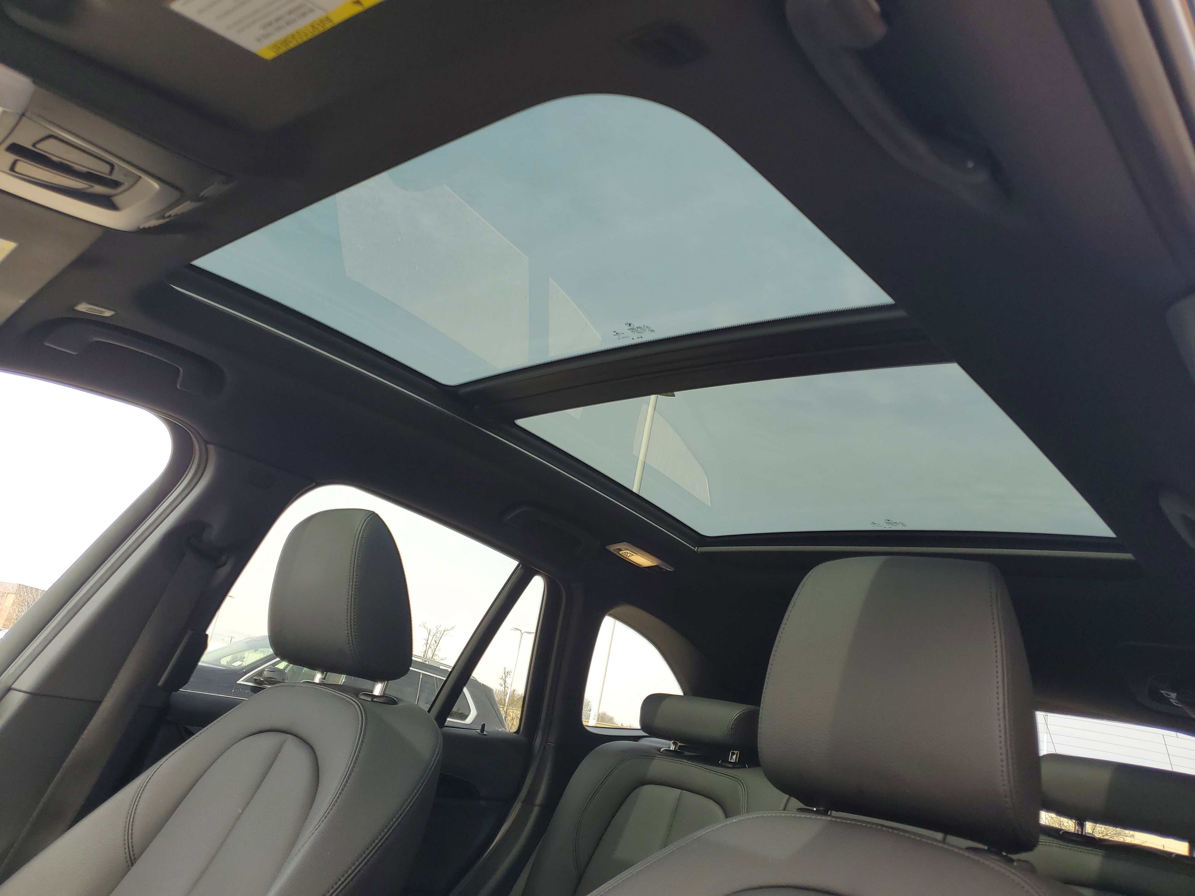 Used 2019 BMW X1 xDrive28i w/ Convenience Package image 8