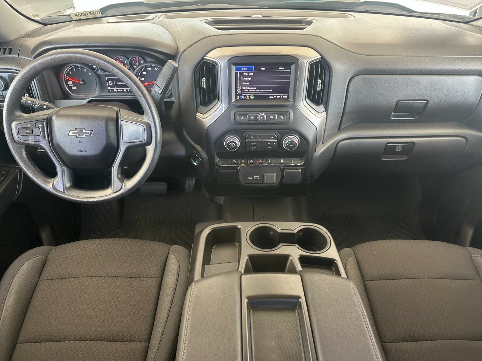 Used 2026 Chevrolet Silverado 1500 Custom Trail Boss w/ LPO, Dark Essentials Package AWD/4WD image 14