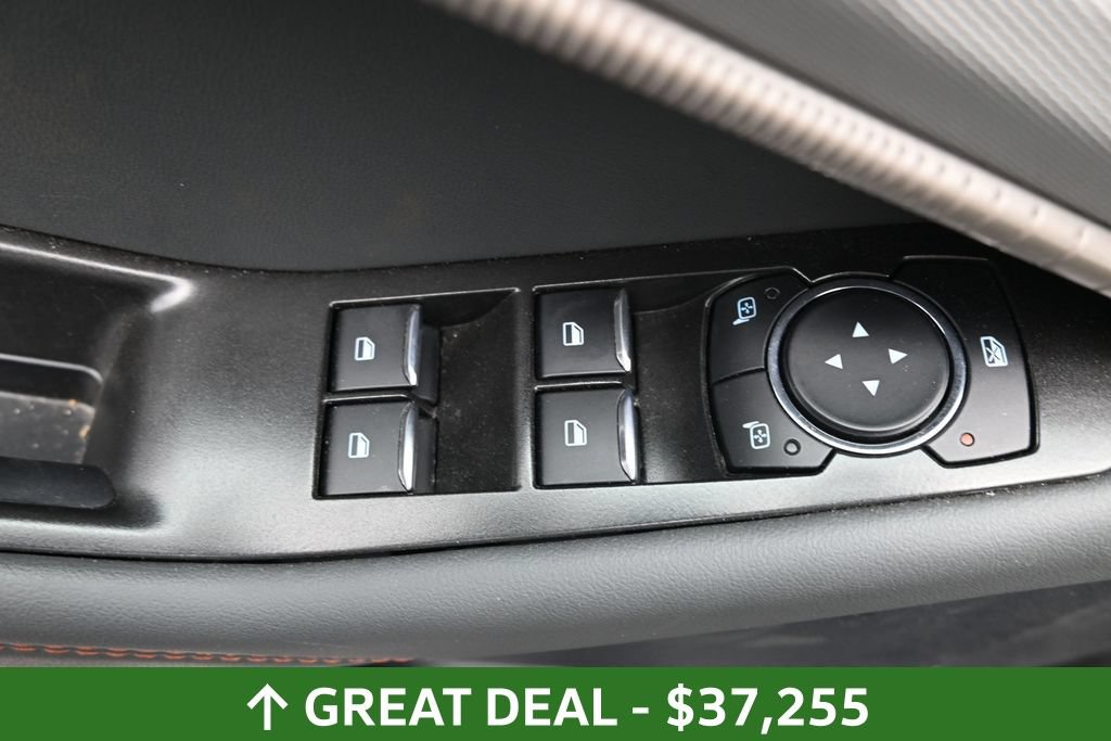 Used 2025 Ford Explorer Active w/ Active Comfort Package AWD/4WD image 21
