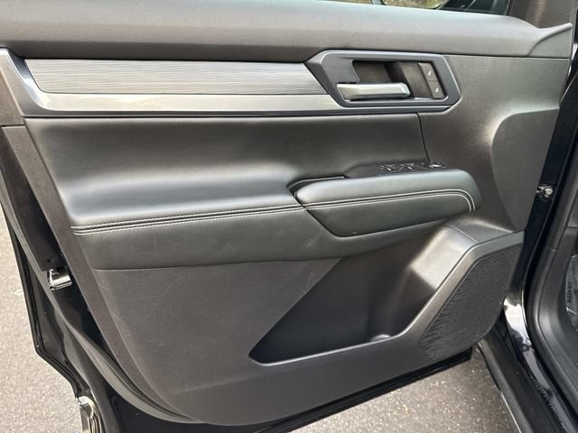 Used 2025 GMC Terrain Elevation AWD/4WD image 9