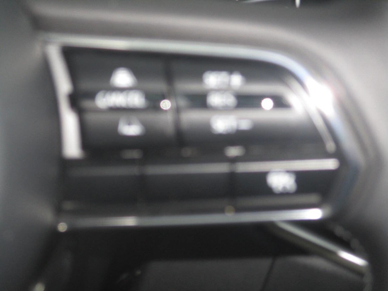 Used 2025 MAZDA CX-70 3.3 Turbo w/ Preferred Package image 25