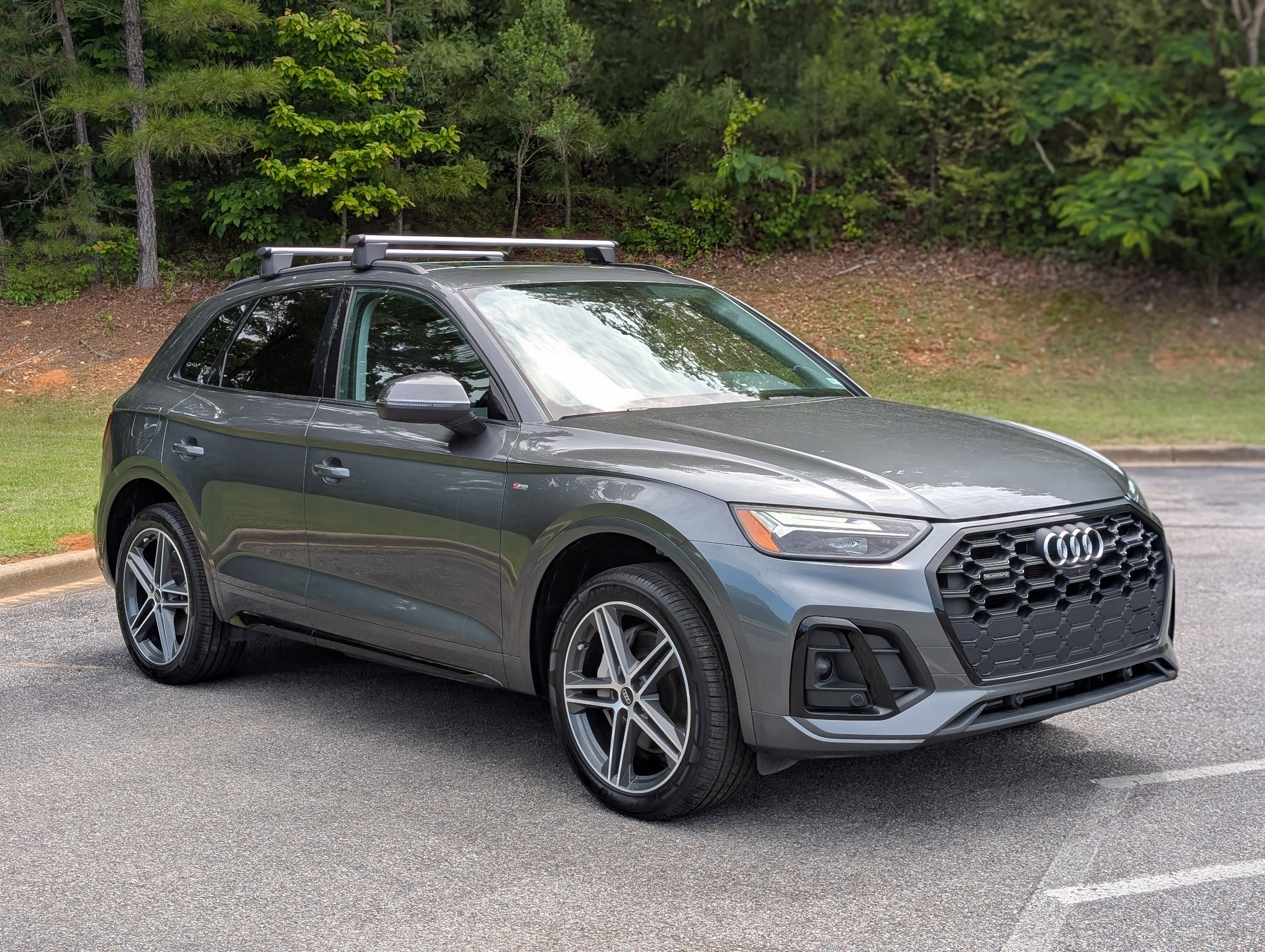 Used 2023 Audi Q5 e Premium Plus w/ Premium Plus Package AWD/4WD image 11