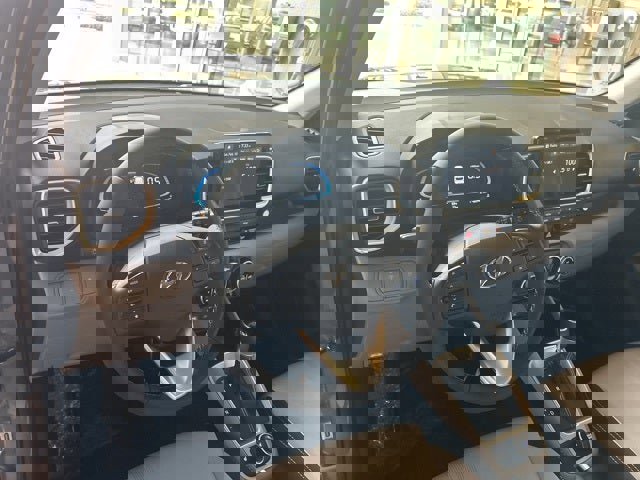 New 2026 Hyundai Venue SEL image 19