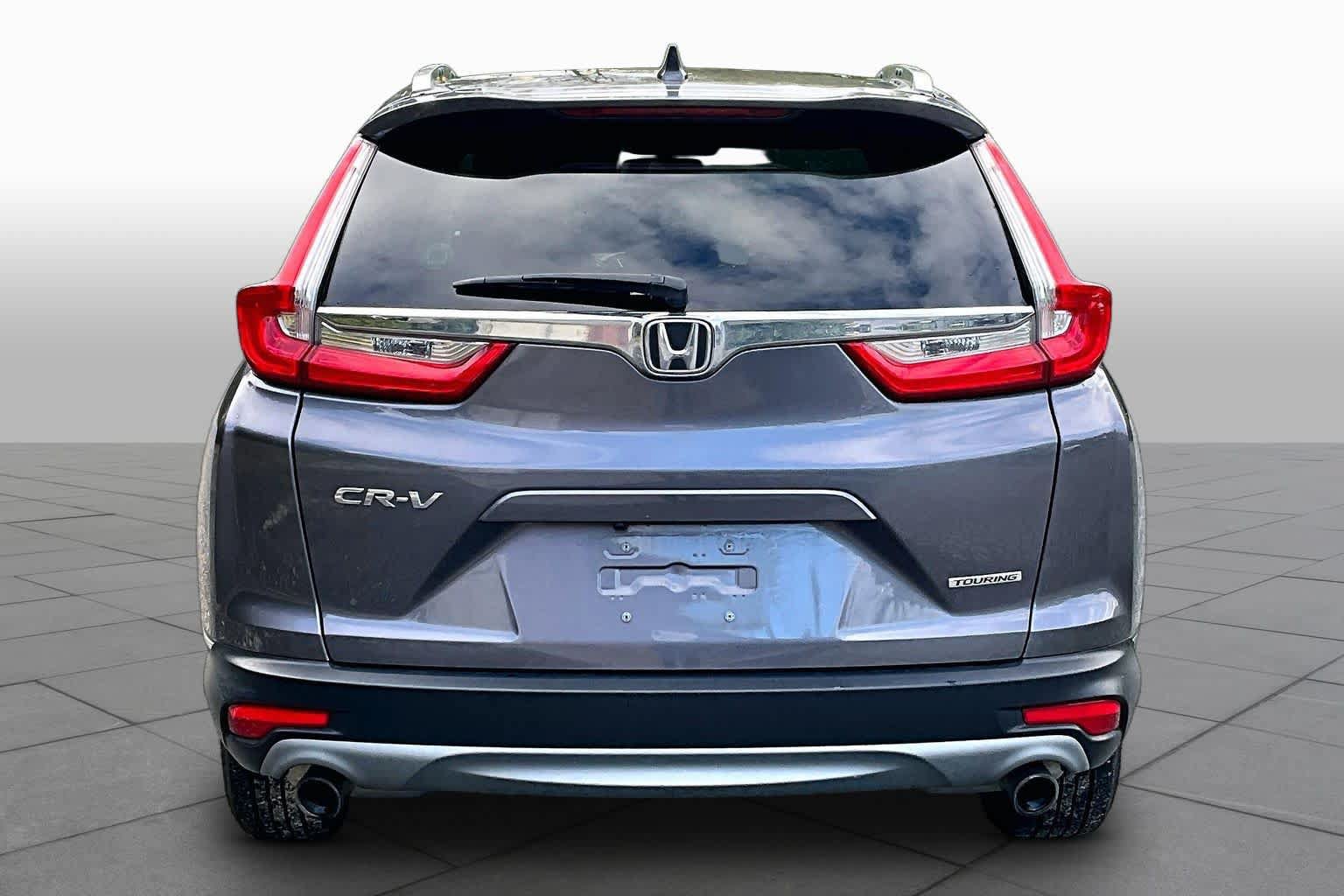 Used 2018 Honda CR-V Touring image 4