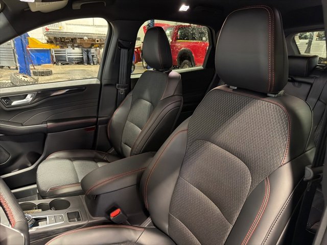 New 2026 Ford Escape ST-Line w/ Tech Pack #1 image 13