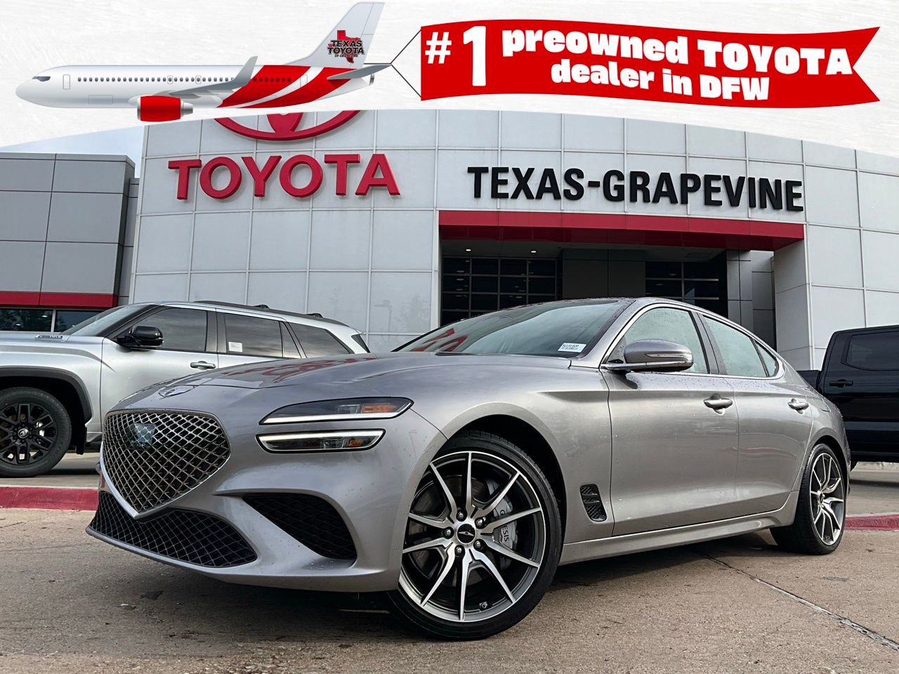 Used 2025 Genesis G70 2.5T image 1