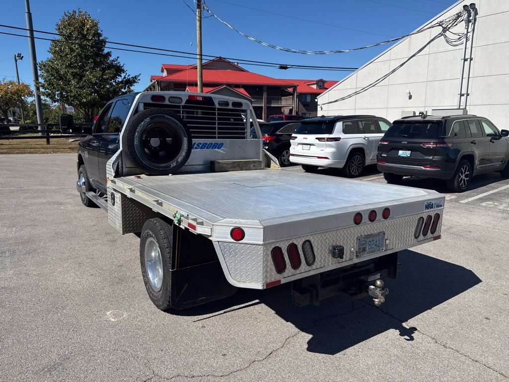 Used 2014 RAM 3500 Tradesman w/ Chrome Appearance Group AWD/4WD image 4