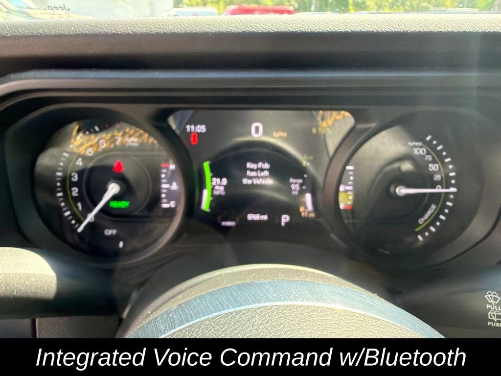 Certified 2024 Jeep Wrangler Unlimited Sahara w/ Technology Group AWD/4WD image 22