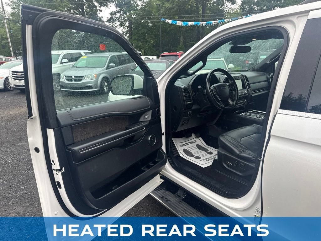Used 2019 Ford Expedition Limited w/ Equipment Group 302A AWD/4WD image 27