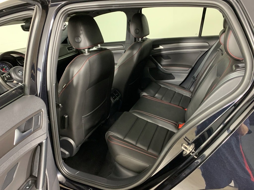 Used 2020 Volkswagen GTI SE image 31