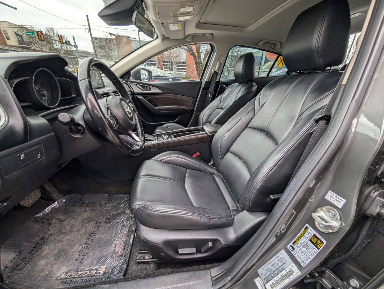 Used 2017 MAZDA MAZDA3 Touring w/ Popular Equipment Package FWD image 15