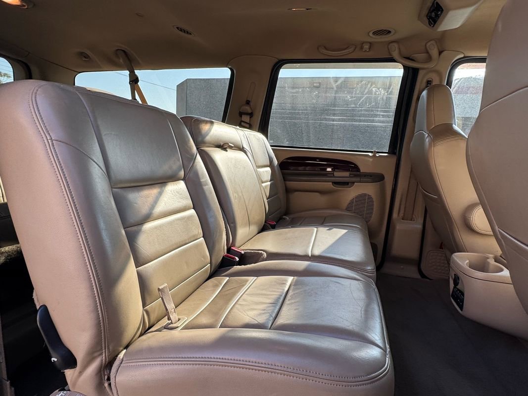 Used 2003 Ford Excursion Limited image 17