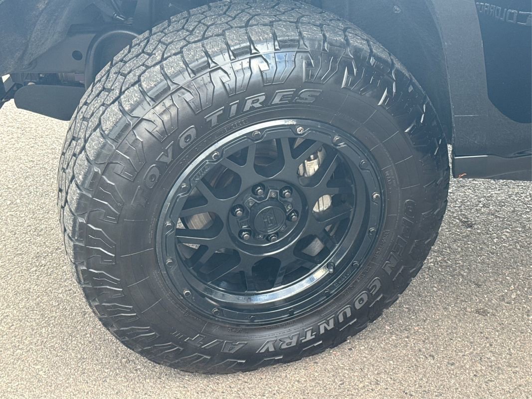 Used 2017 Chevrolet Colorado Z71 image 28