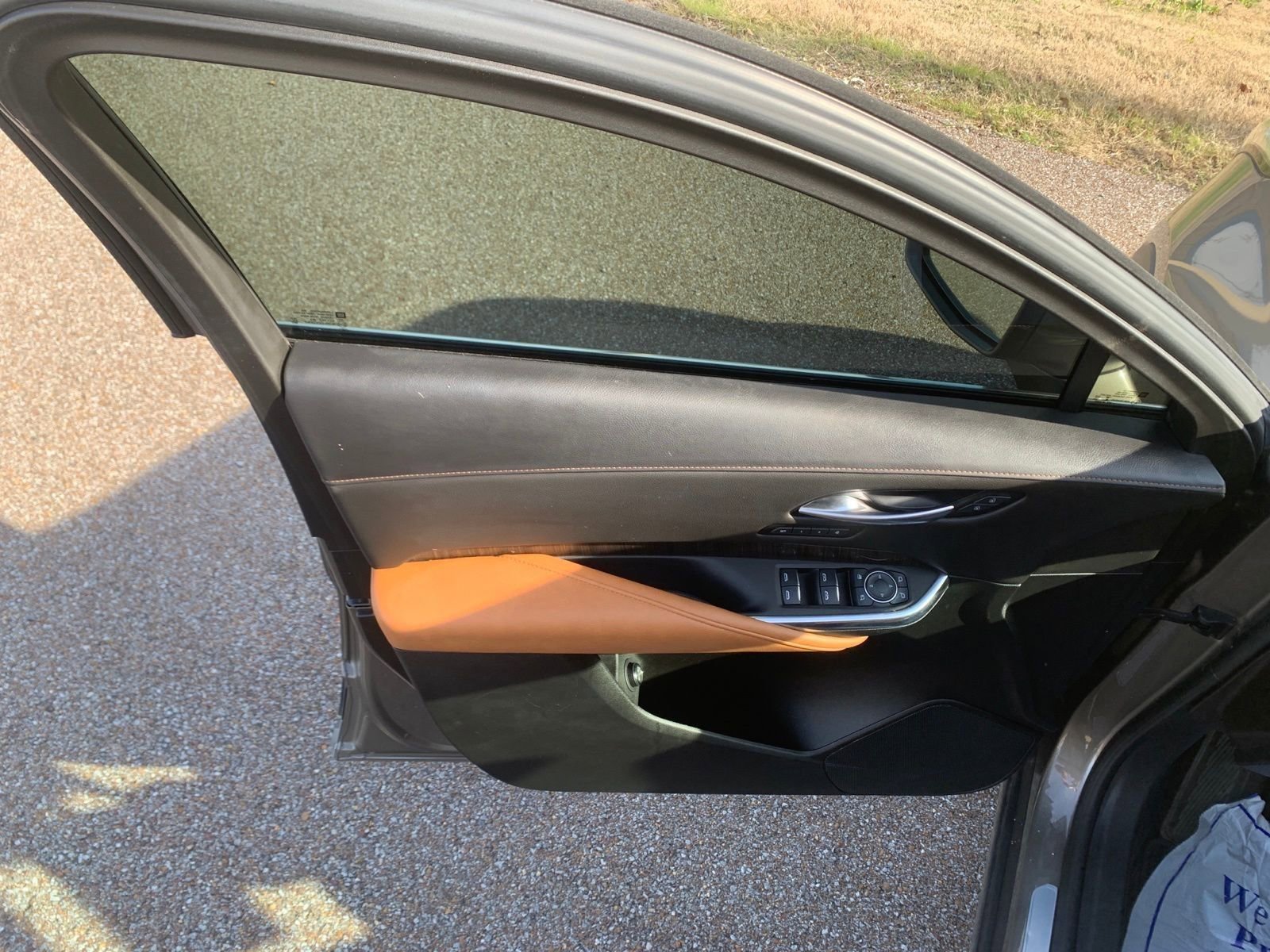 Used 2020 Cadillac XT4 Premium Luxury image 10