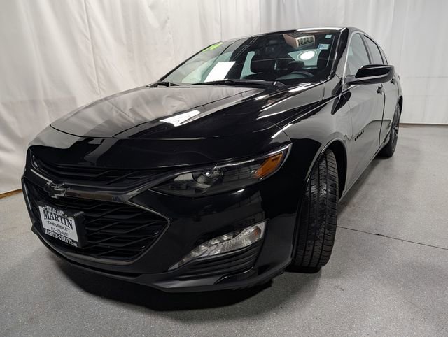 Used 2024 Chevrolet Malibu LT w/ Midnight Edition FWD image 6