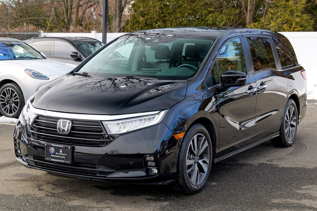 Used 2023 Honda Odyssey Touring image 4