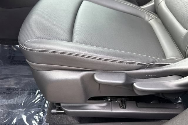 Used 2024 Buick Encore GX Sport Touring FWD image 13