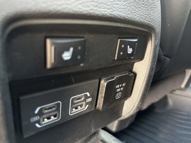 Used 2021 Jeep Cherokee Limited w/ Elite Package AWD/4WD image 16