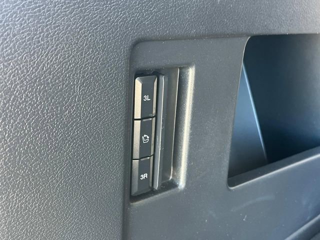Used 2023 Ford Expedition XLT image 33