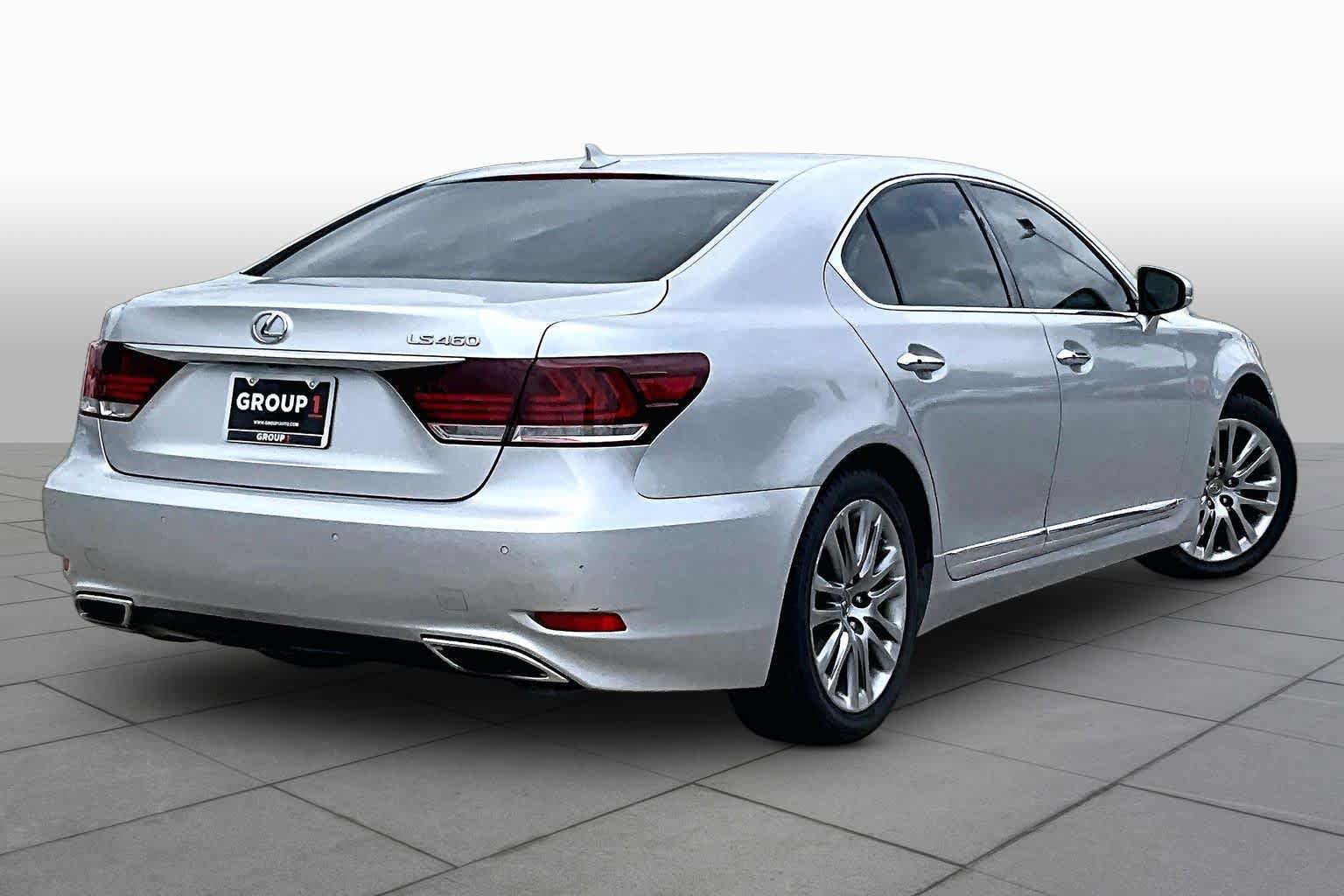Used 2013 Lexus LS 460 w/ Comfort Pkg RWD image 11
