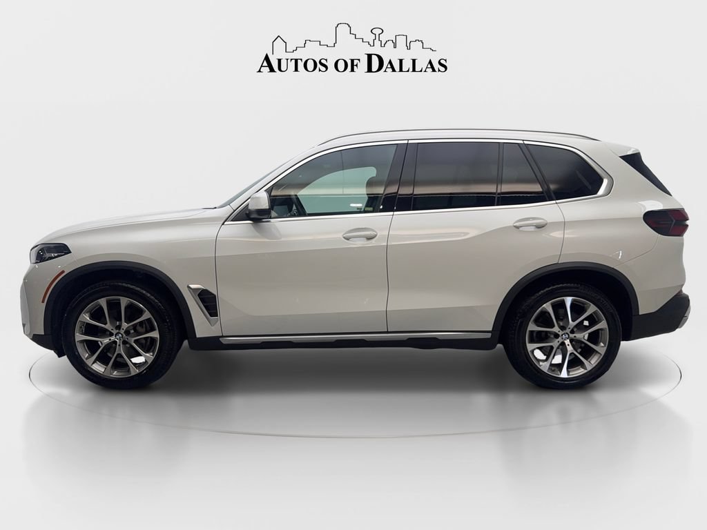 Used 2024 BMW X5 xDrive40i w/ Parking Assistance Package AWD/4WD image 5