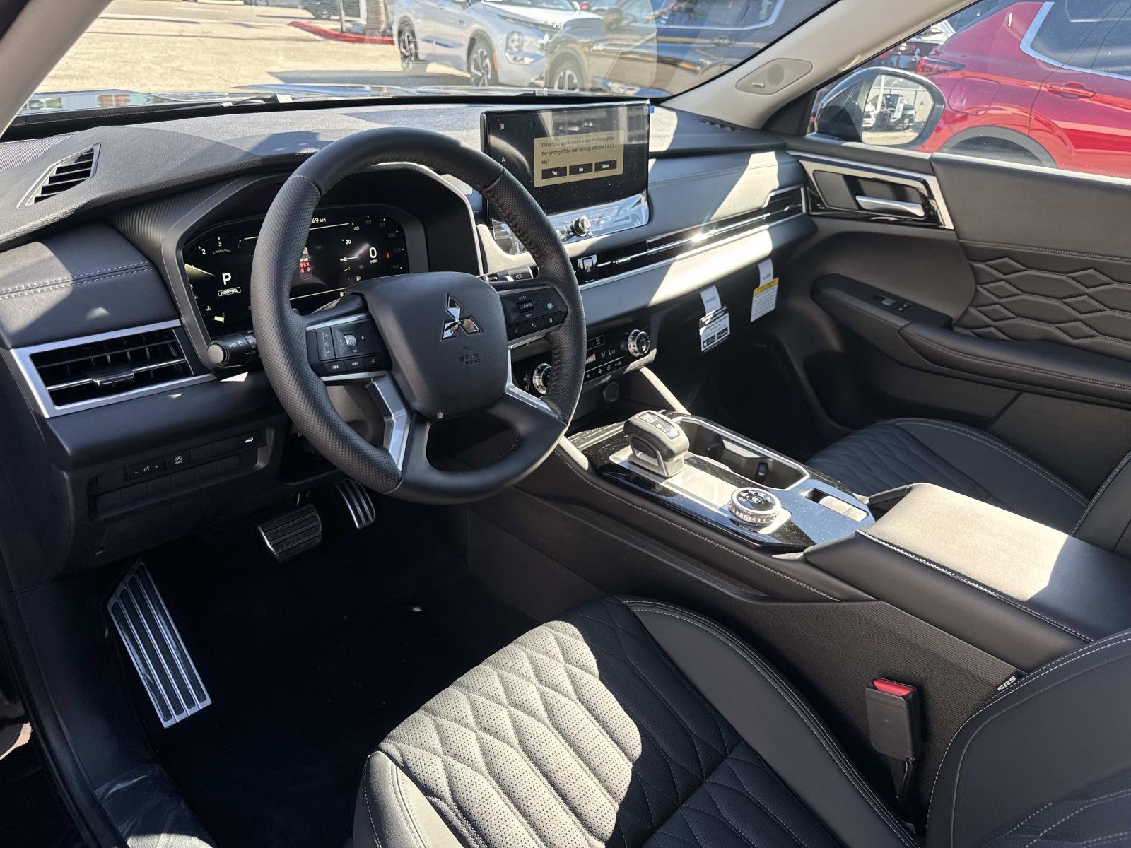 New 2026 Mitsubishi Outlander SEL image 12