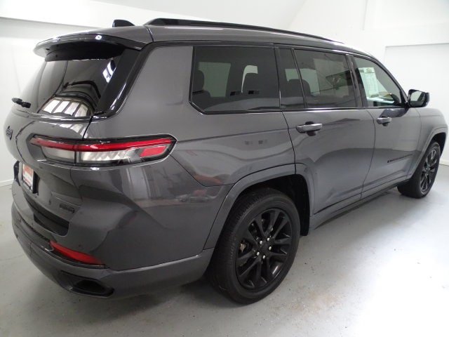 Certified 2024 Jeep Grand Cherokee L Overland w/ Trailer Tow Package AWD/4WD image 22