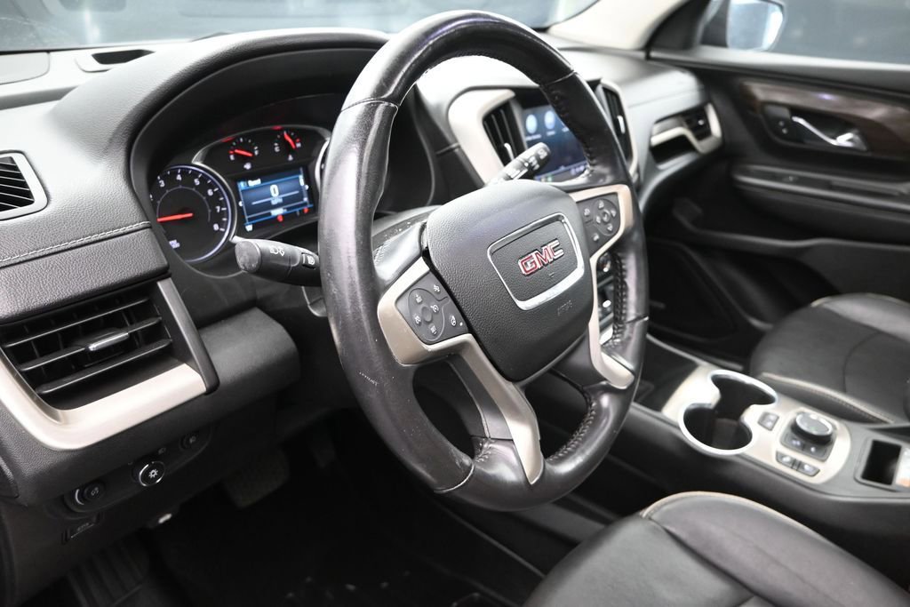 Used 2018 GMC Terrain Denali w/ Advanced Safety Package FWD image 12