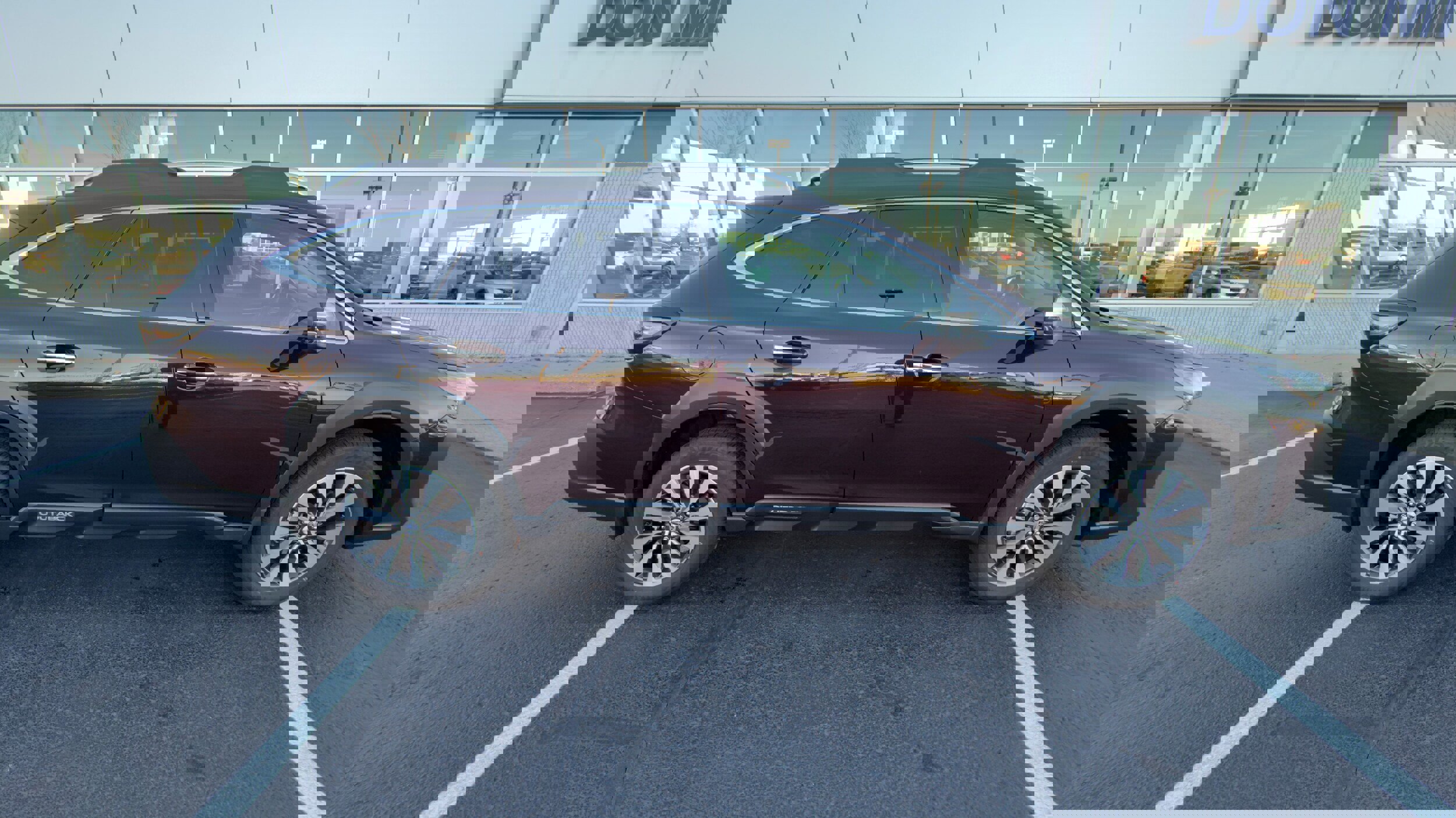 Used 2025 Subaru Outback Touring image 2