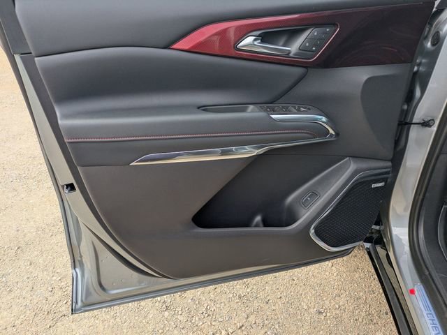 New 2026 Chevrolet Traverse RS image 8