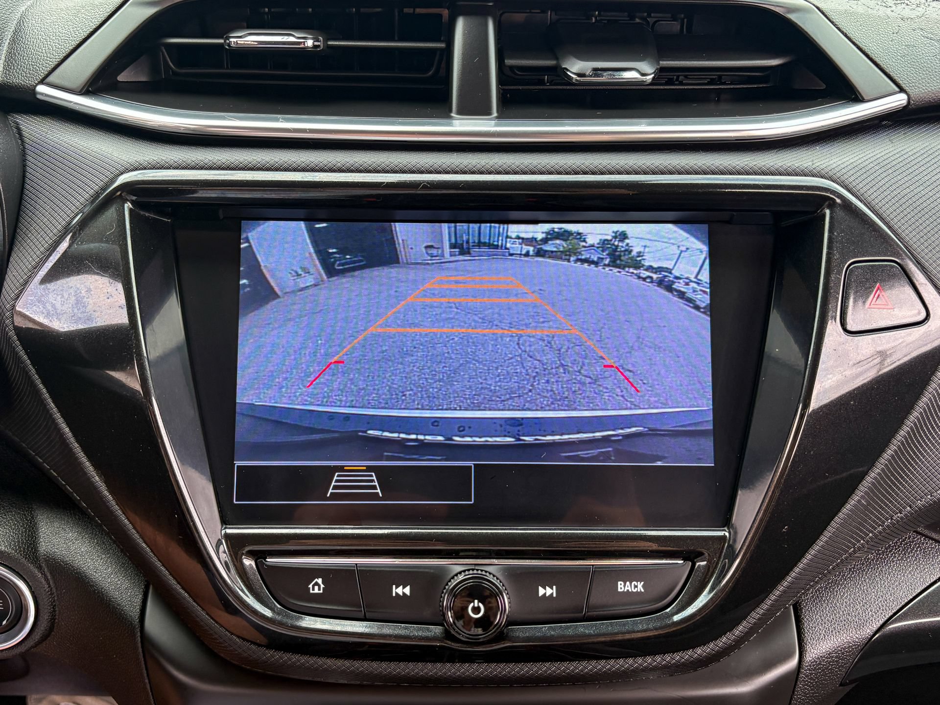 Used 2023 Chevrolet TrailBlazer LT w/ Convenience Package AWD/4WD image 21