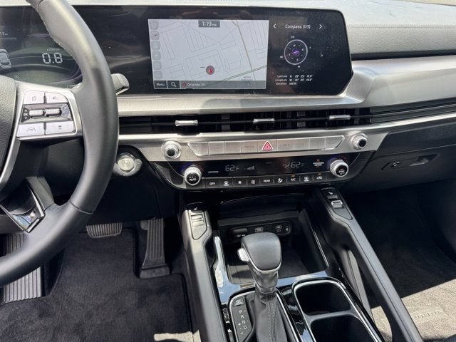 Certified 2024 Kia Telluride S w/ S Sunroof Package FWD image 18