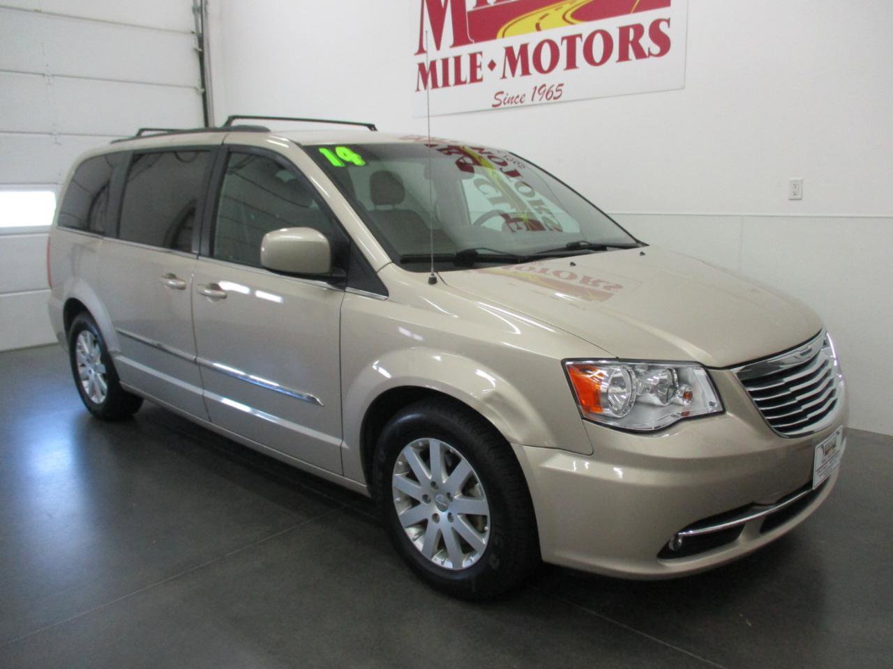 Used 2014 Chrysler Town & Country Touring