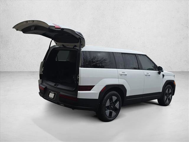 New 2026 Hyundai Santa Fe SE image 2