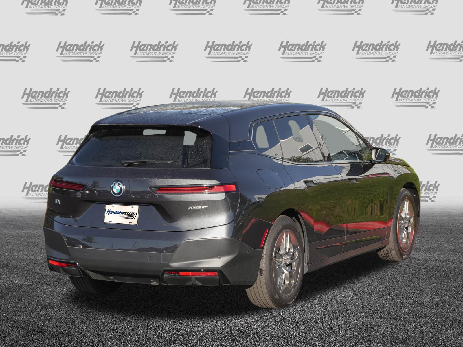 Certified 2023 BMW iX xDrive50 w/ Ultimate Package image 9