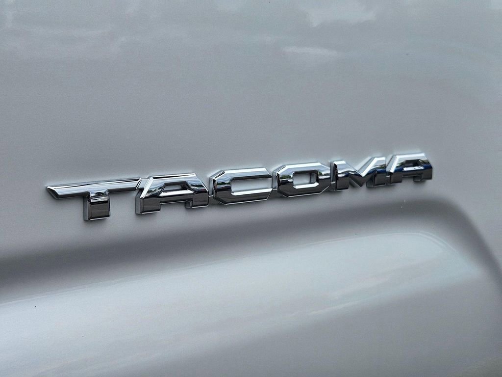 Used 2023 Toyota Tacoma TRD Sport w/ Advanced Technology Package AWD/4WD image 26