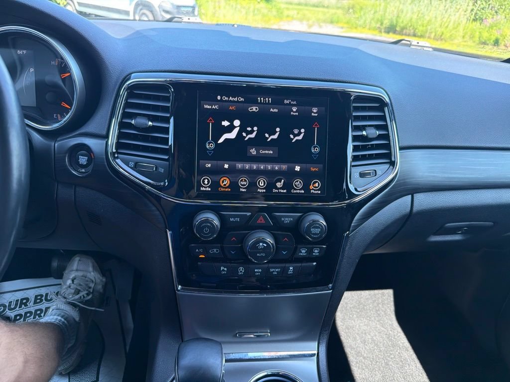 Certified 2020 Jeep Grand Cherokee Laredo w/ Quick Order Package 2BN North AWD/4WD image 28