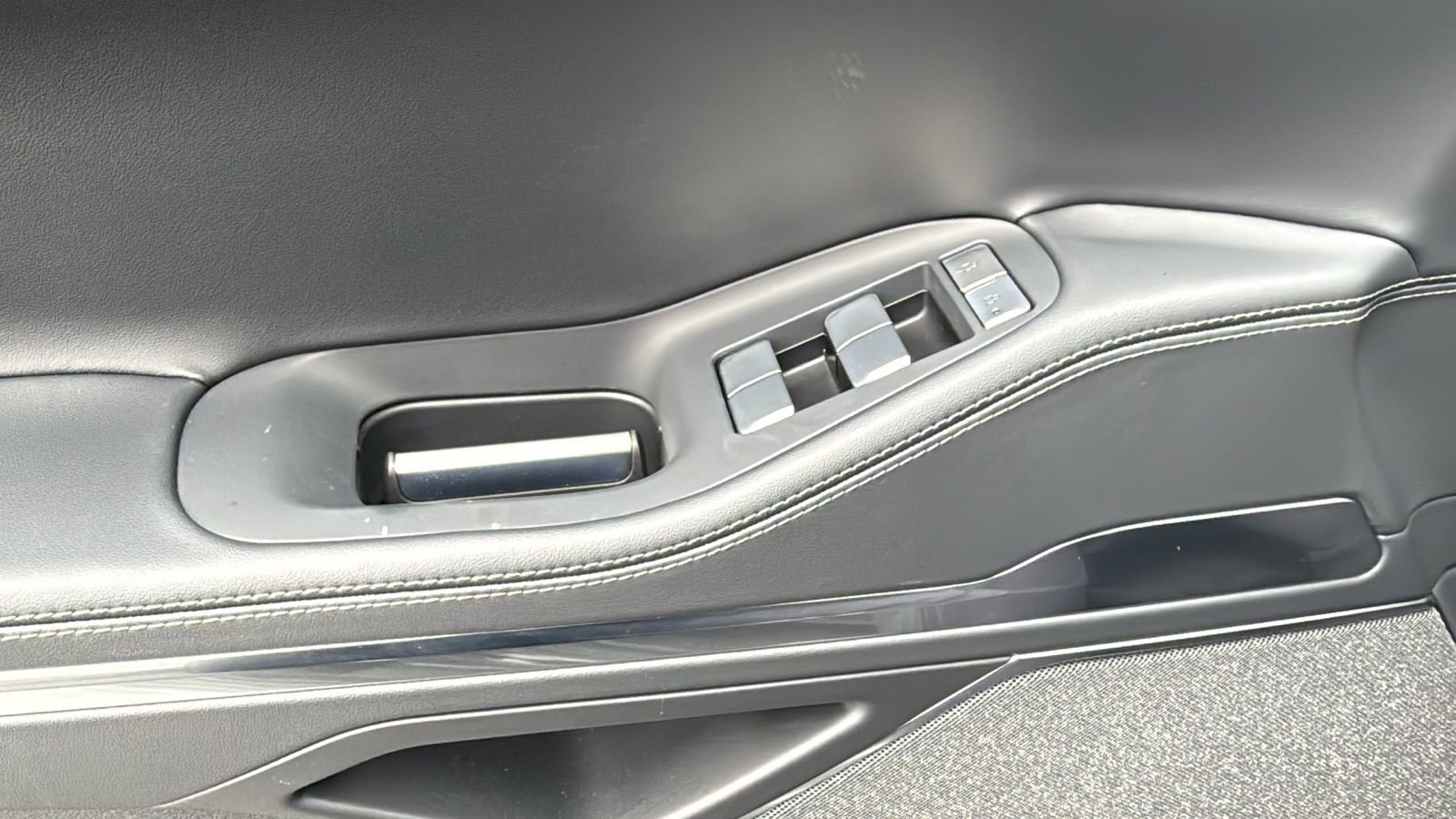 New 2025 Lincoln Navigator L Reserve w/ Jet Appearance Package image 33