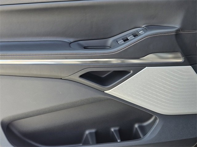 New 2025 Lincoln Navigator Black Label image 21