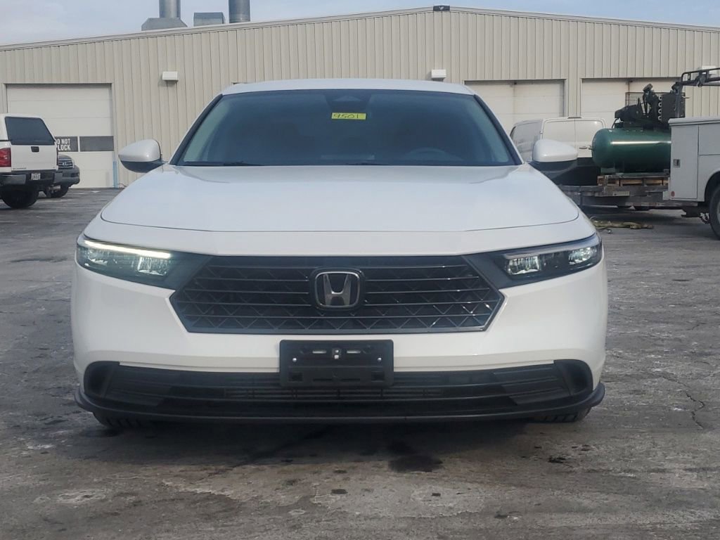 Used 2025 Honda Accord LX image 2
