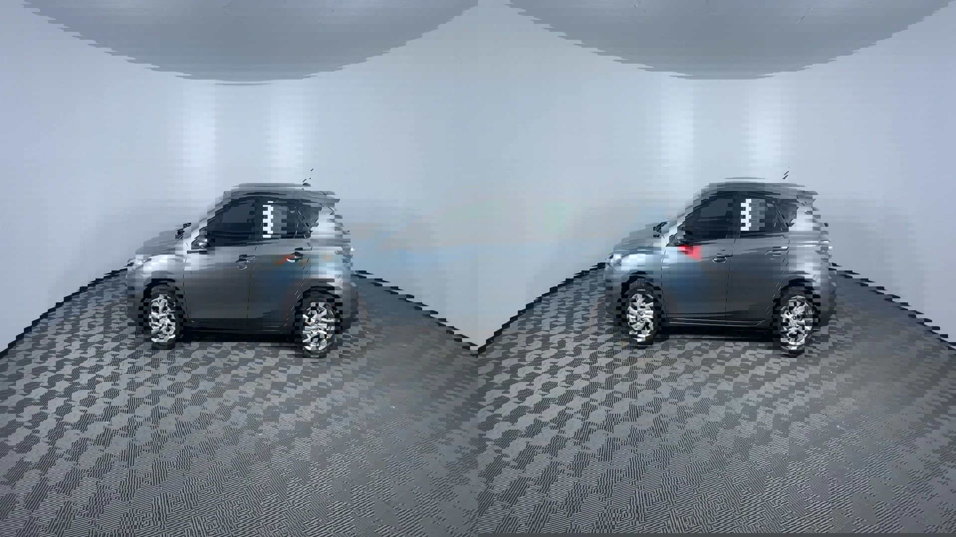 Used 2012 MAZDA MAZDA3 i Touring image 5