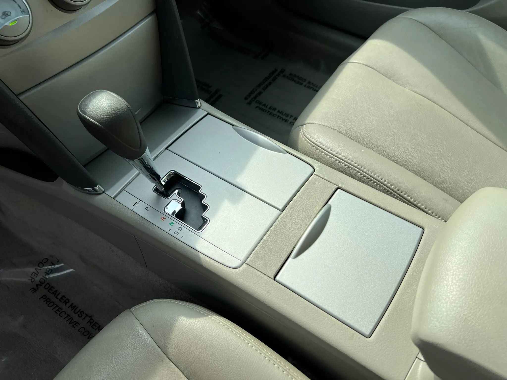 Used 2010 Toyota Camry FWD image 14