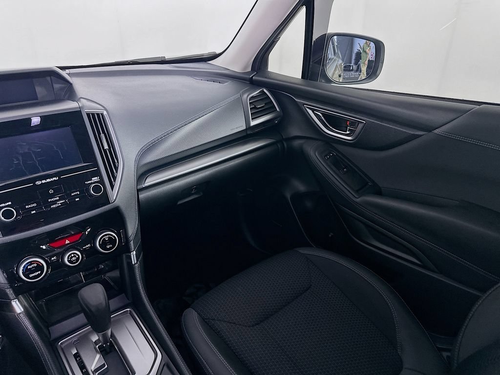 Used 2024 Subaru Forester Premium AWD/4WD image 31