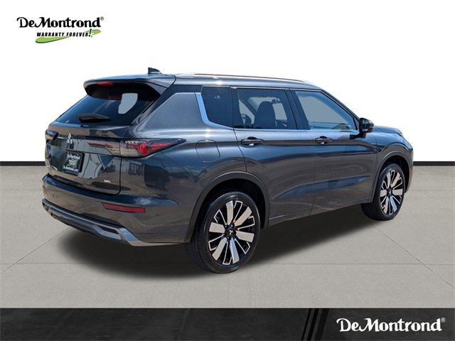 New 2025 Mitsubishi Outlander SEL image 5