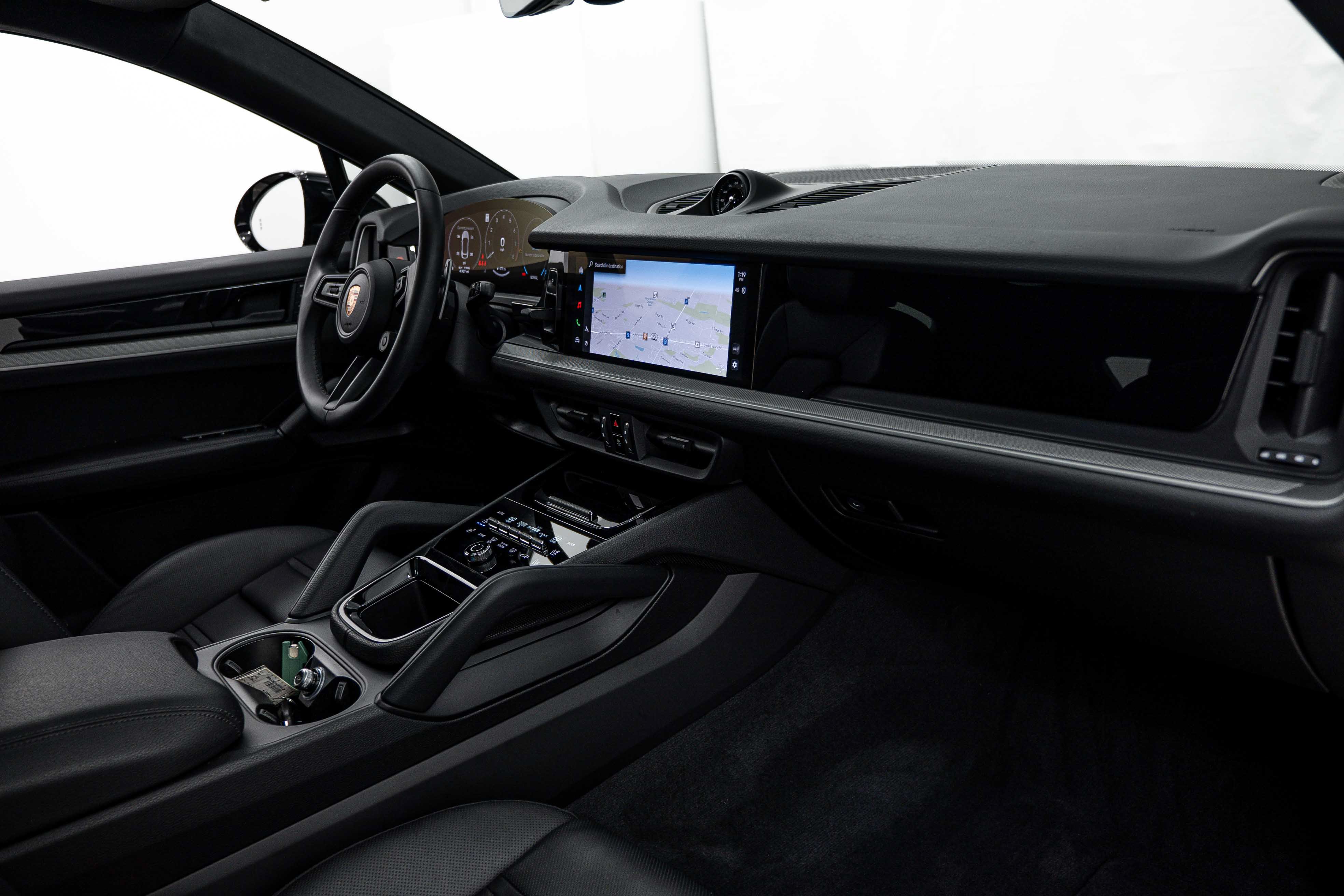 Certified 2026 Porsche Cayenne Coupe AWD/4WD image 12