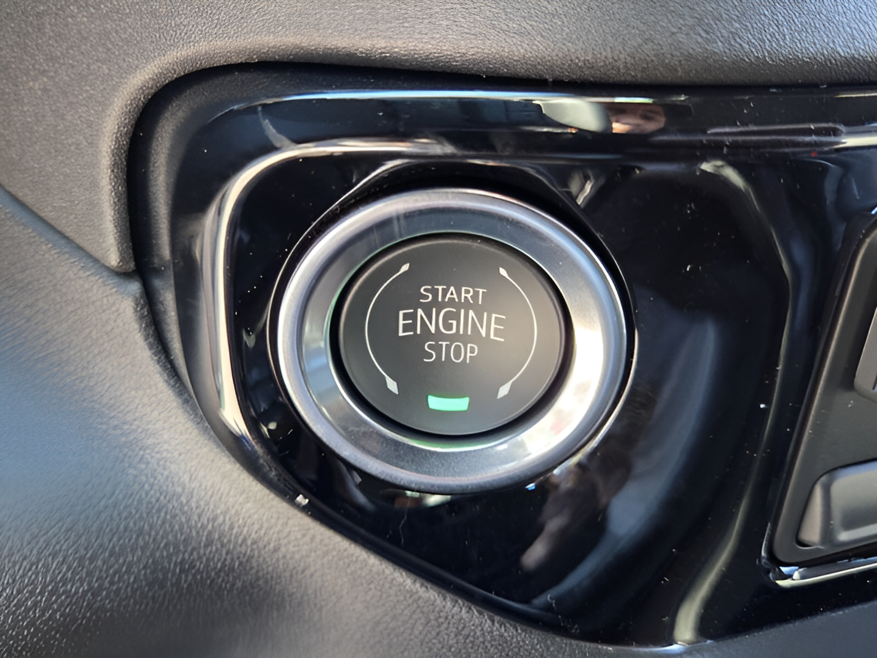 New 2026 Chevrolet Silverado 1500 High Country w/ Technology Package AWD/4WD image 23