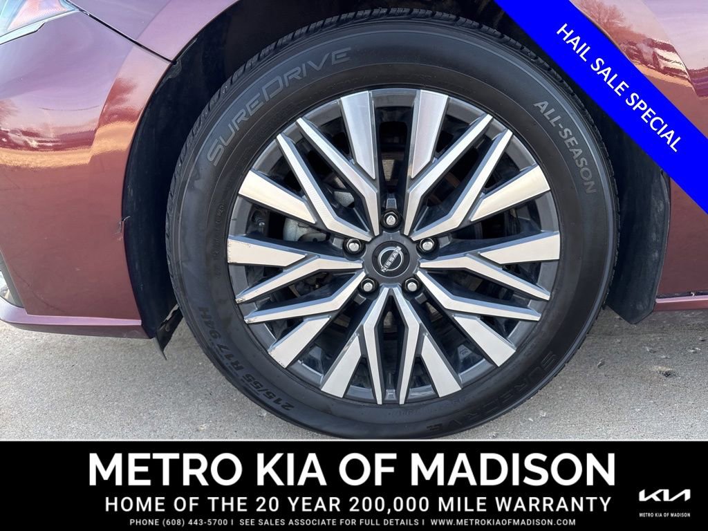 Used 2023 Nissan Altima 2.5 SV FWD image 9