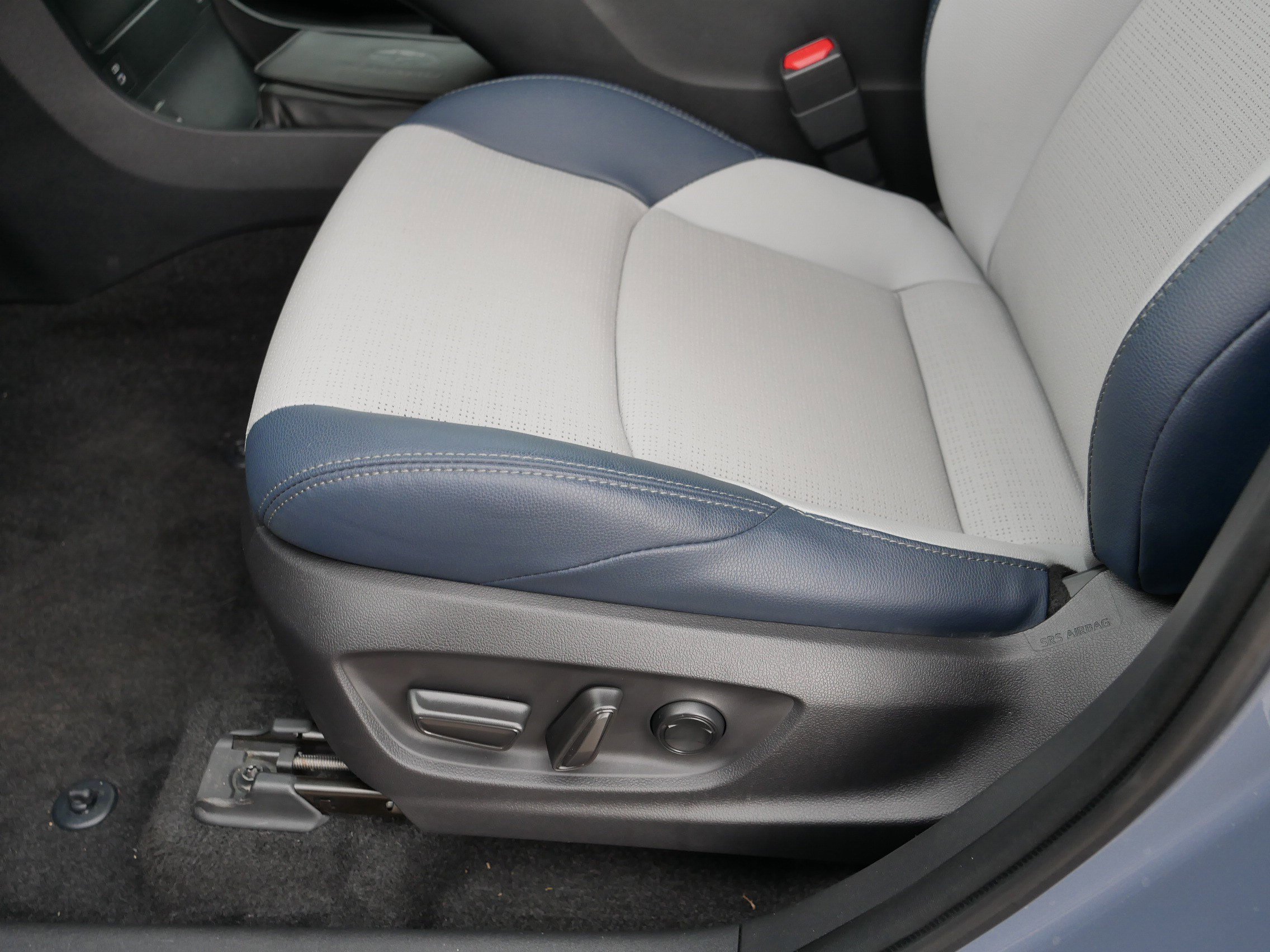 Used 2024 Subaru Solterra Limited image 20