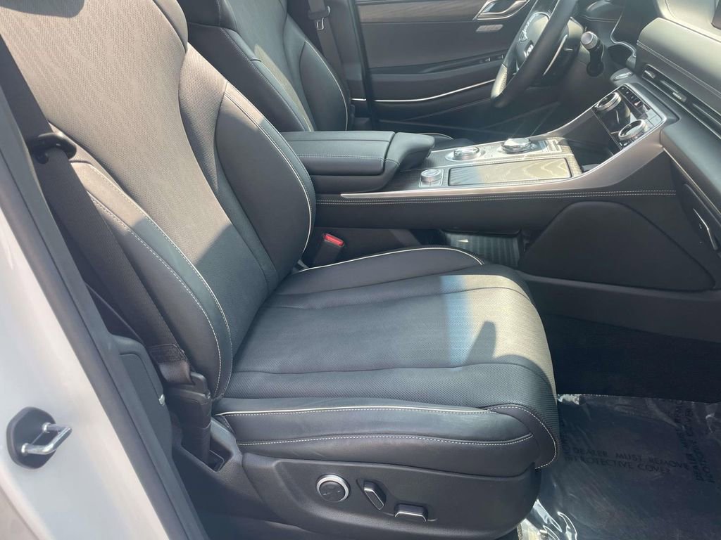 Used 2024 Genesis GV80 3.5T image 28