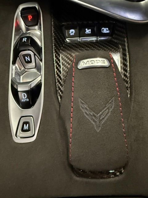 Used 2022 Chevrolet Corvette Stingray Premium Cpe w/ Z51 Performance Package image 39